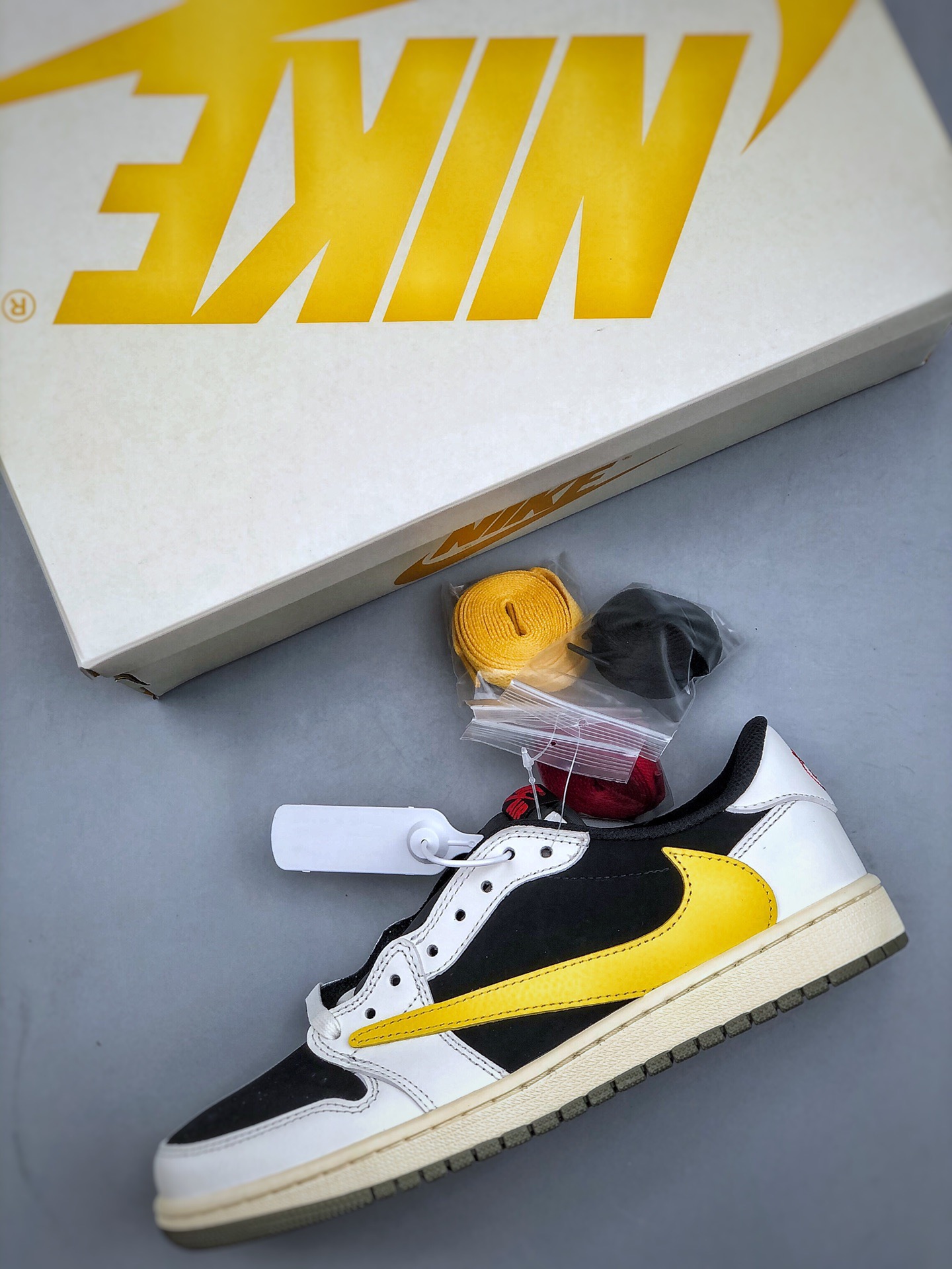 2023 Nike Air Jordan 1 low AJ1