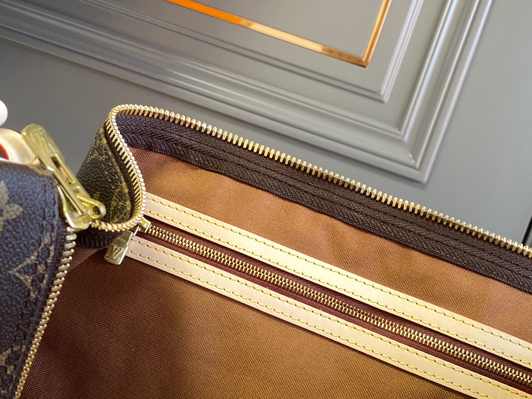 L*ouis V*uitton Top Bag