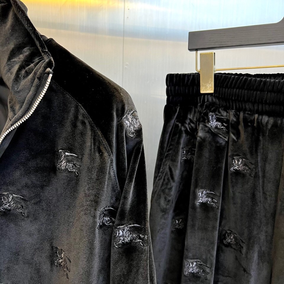 Men suits Top Quality 2023