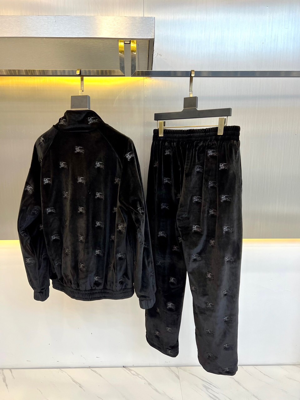 Men suits Top Quality 2023