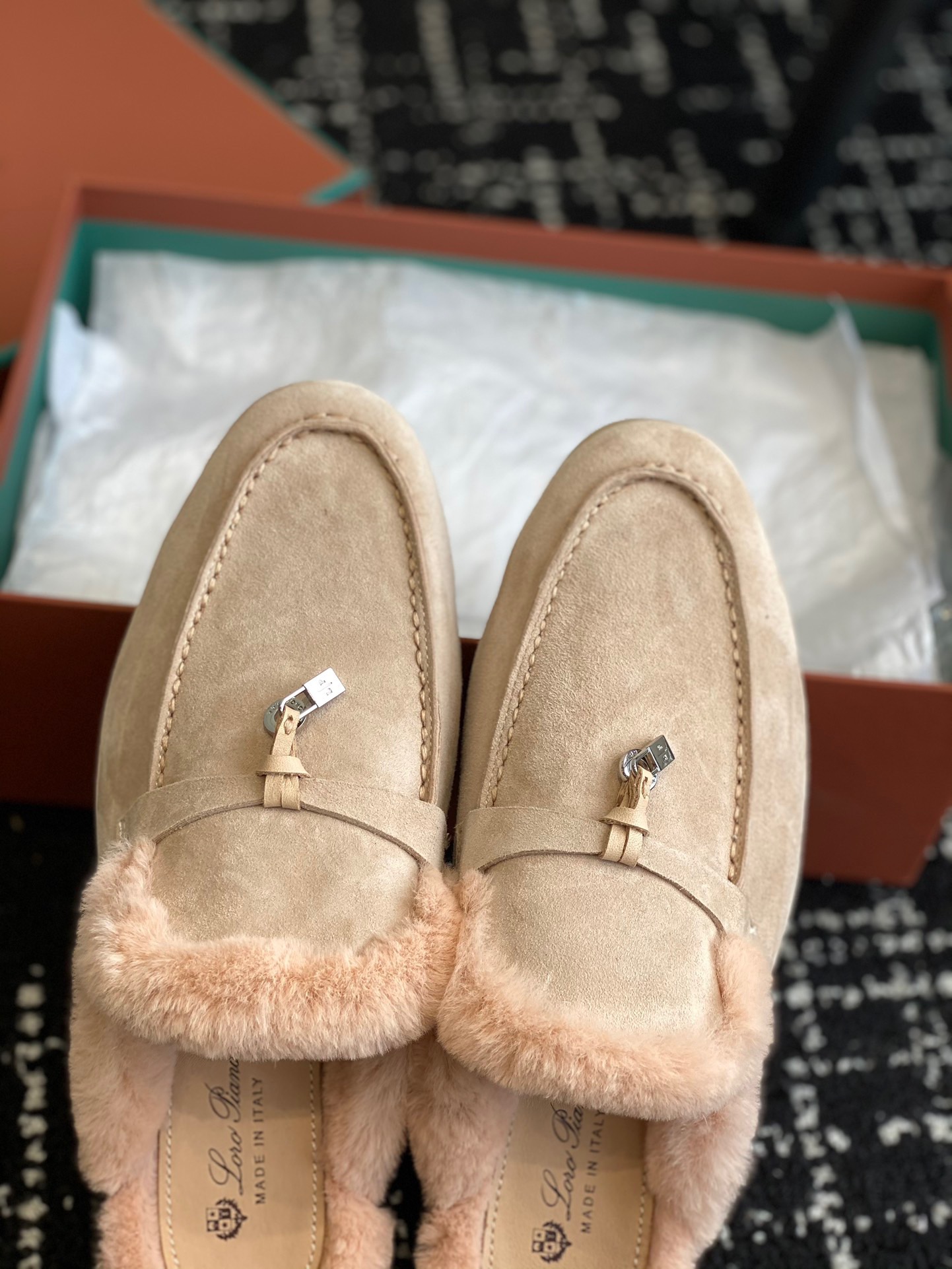 Women L*oro P*iana Top Loafer （）