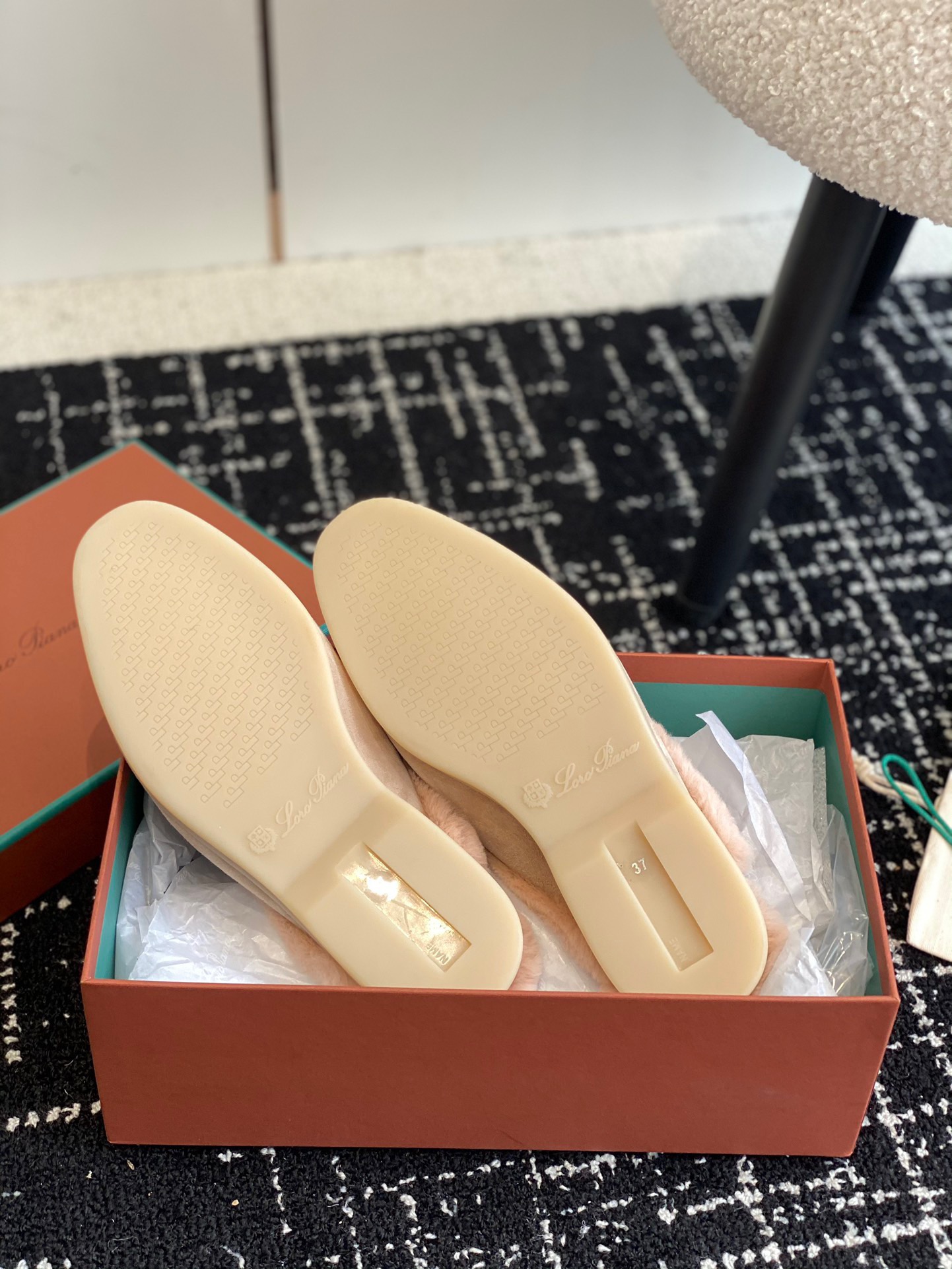 Women L*oro P*iana Top Loafer （）