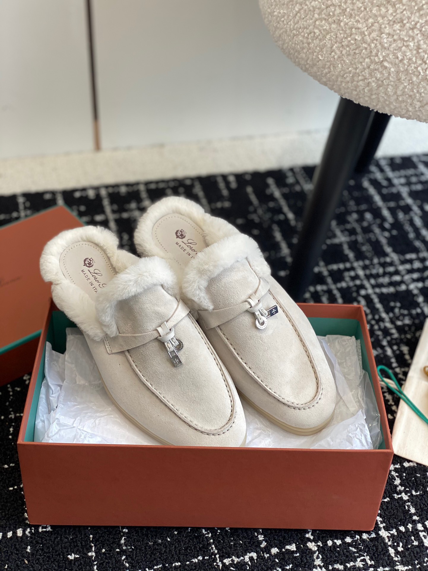 Women L*oro P*iana Top Loafer （）