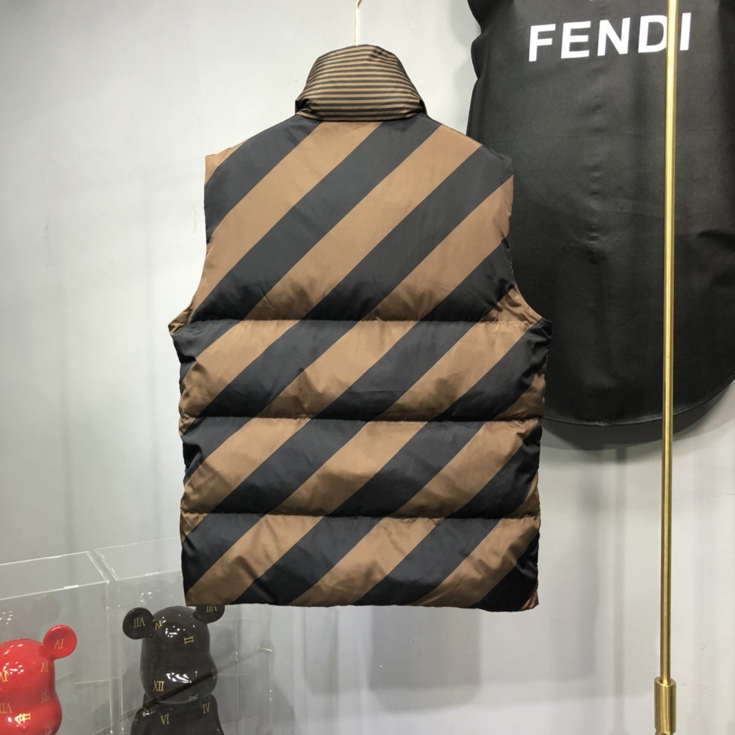 Down vest Men Top Quality