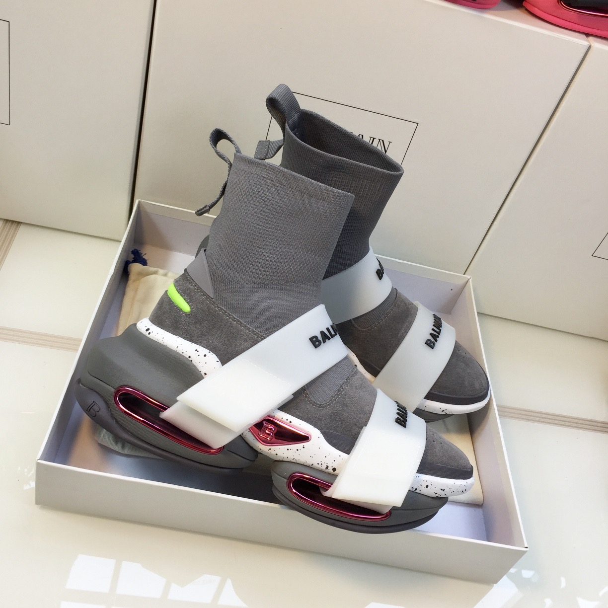 Women B*almain Top Sneaker