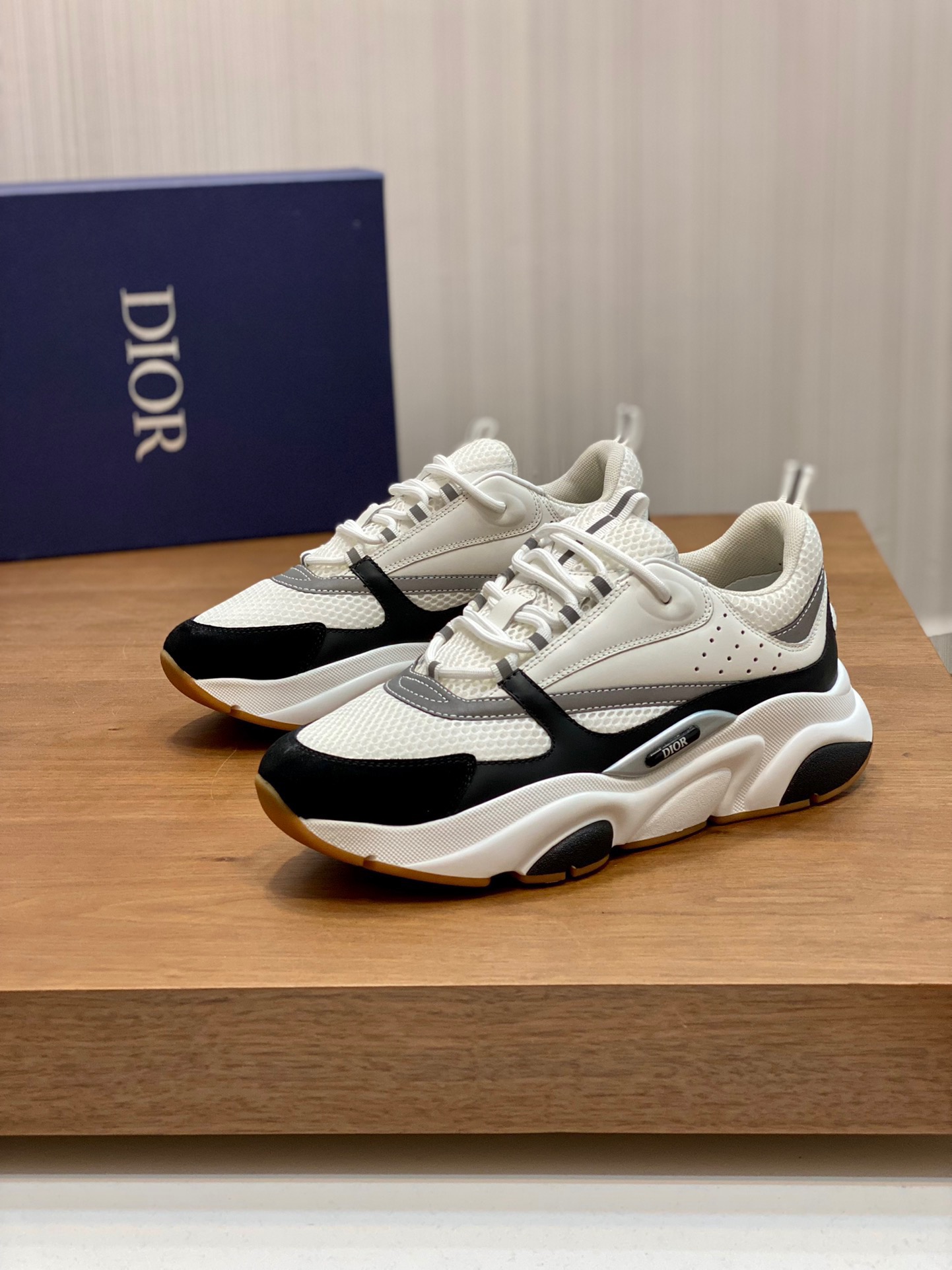 Men D*ior Top Sneaker