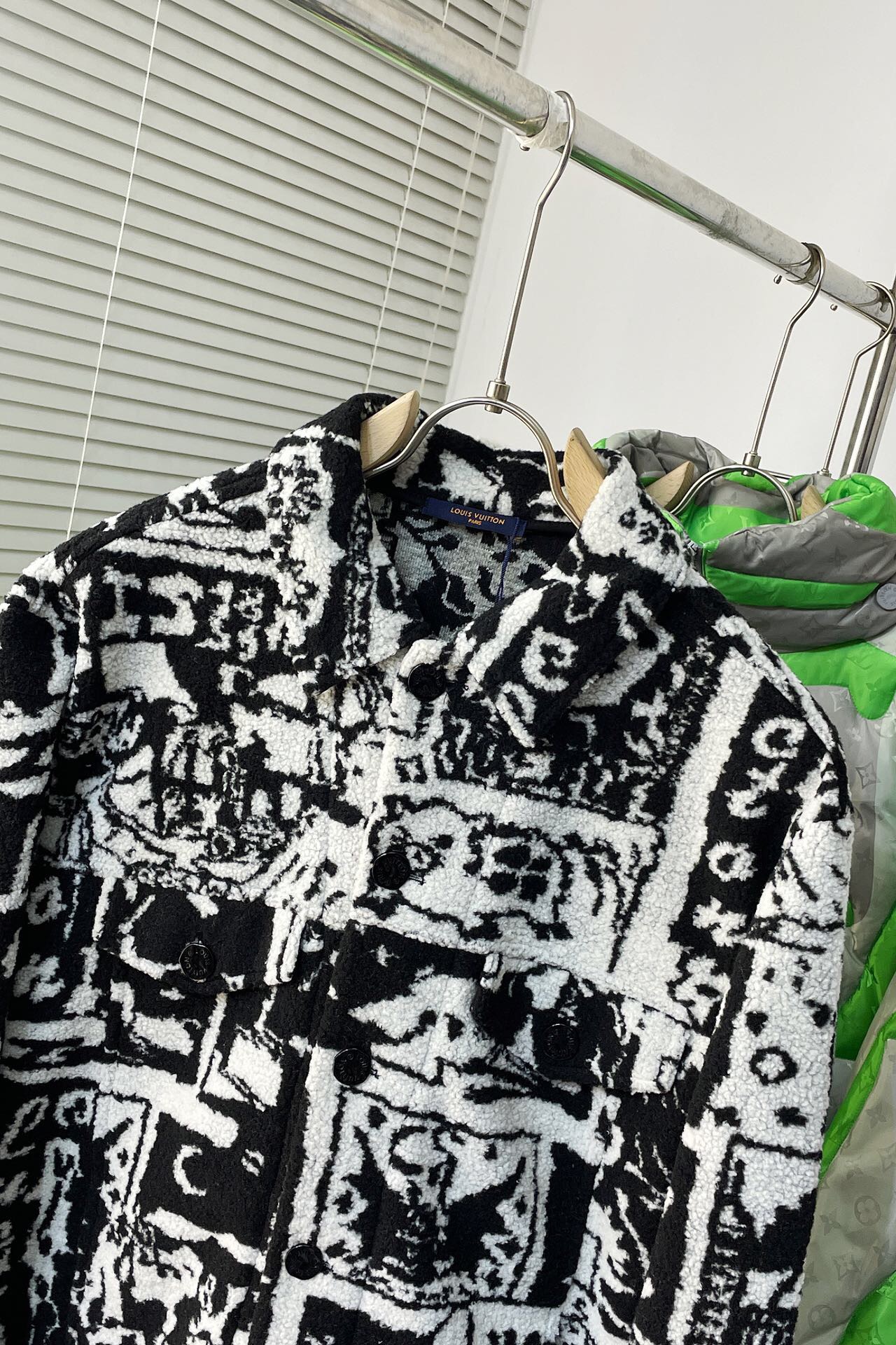 Men Jacket/Sweater Top Quality