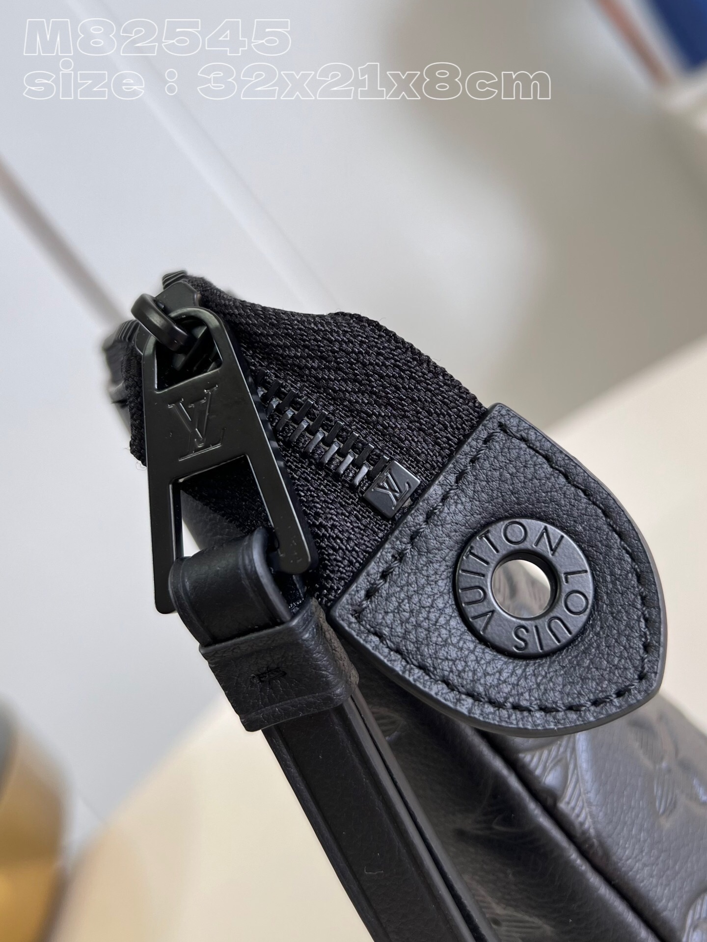 L*ouis V*uitton Top Bag