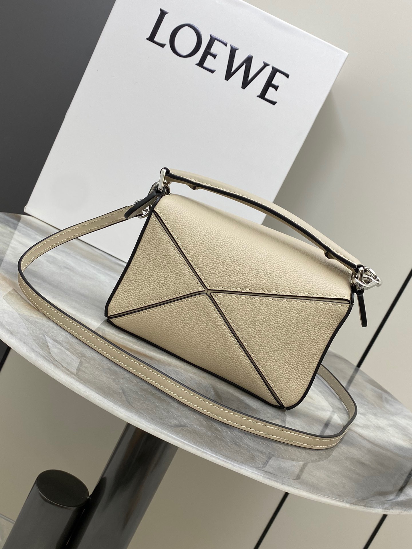 L*oewe Bag 9016 Top Quality