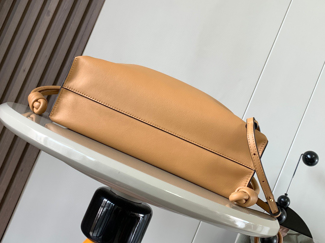 L*oewe Bag 9015 9036Top Quality