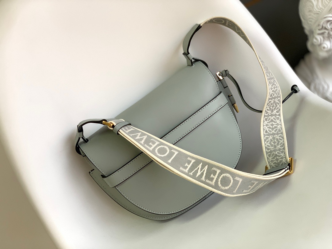 L*oewe Bag 011821 Top Quality