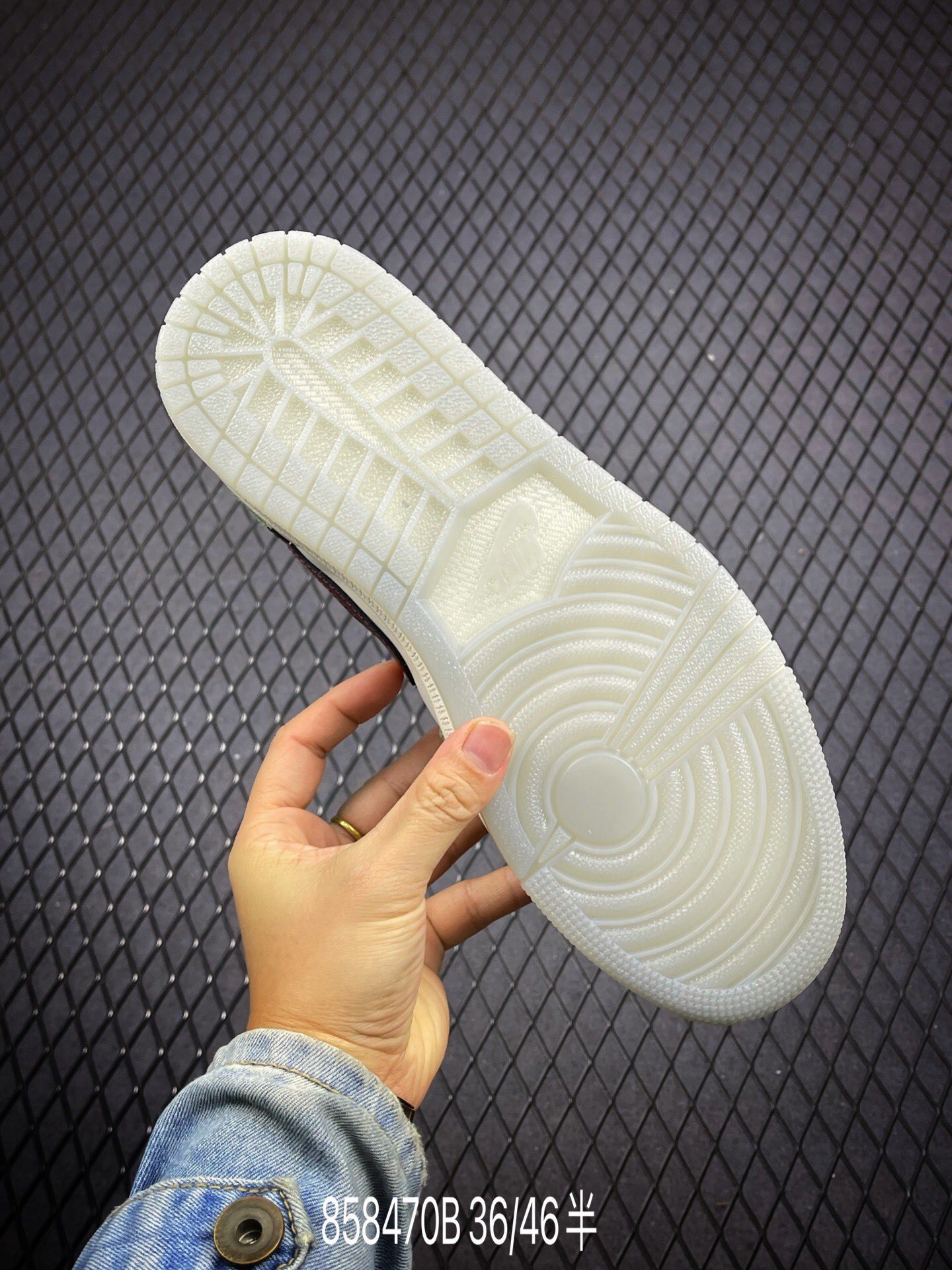 Men Women Air Jordan 1