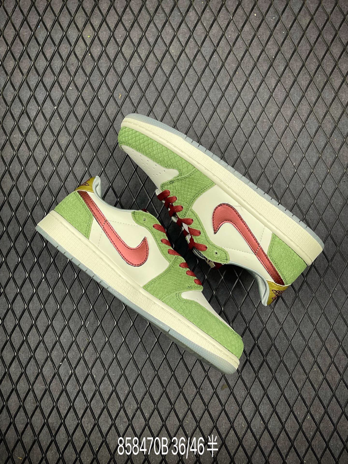 Men Women Air Jordan 1