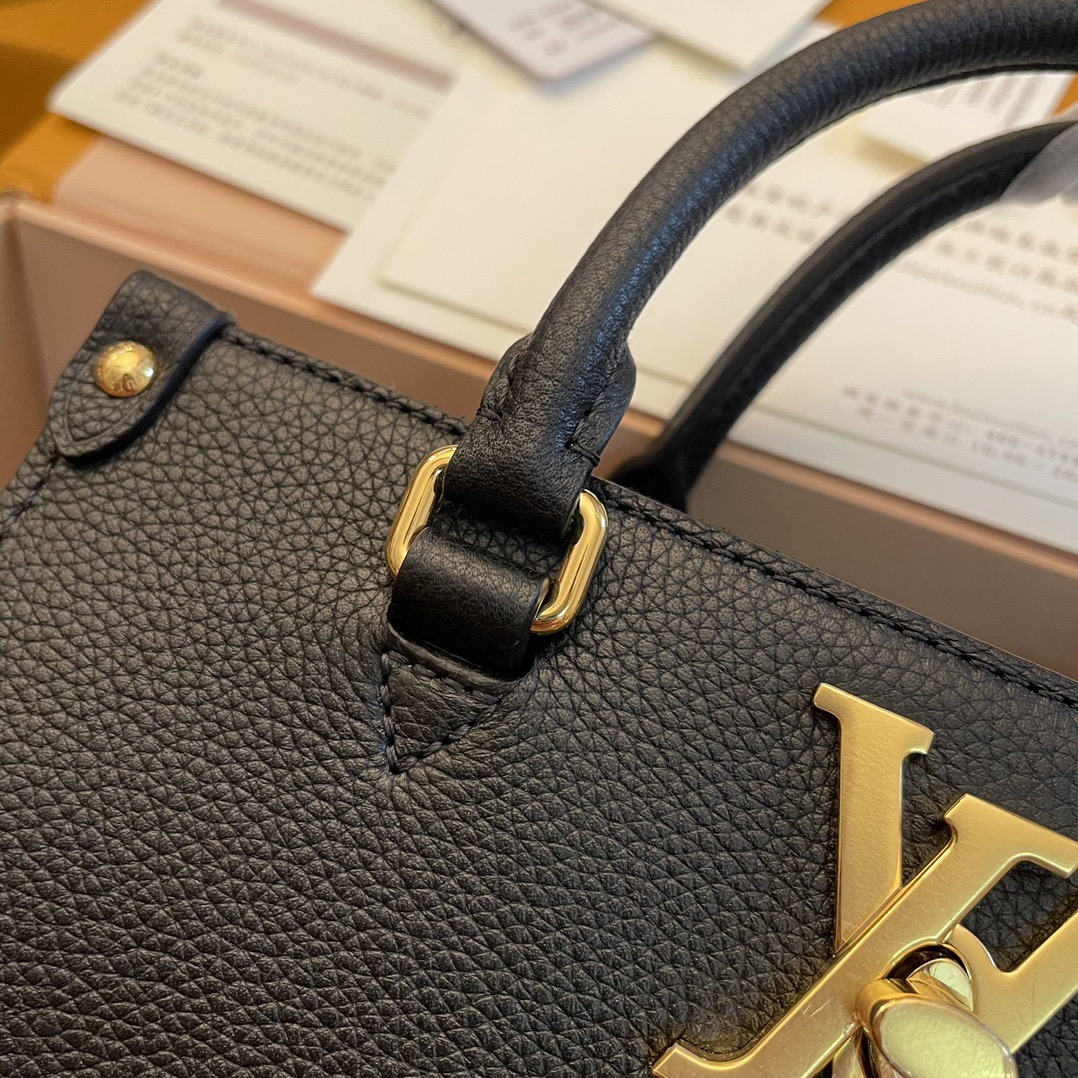 women L*ouis V*uitton Top Bag M22311