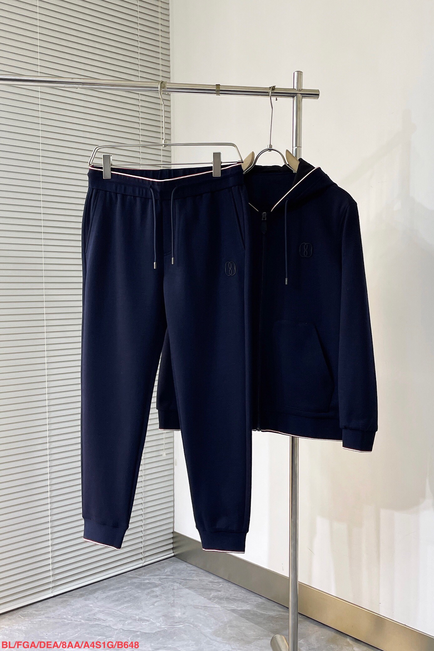 Men suits Top Quality