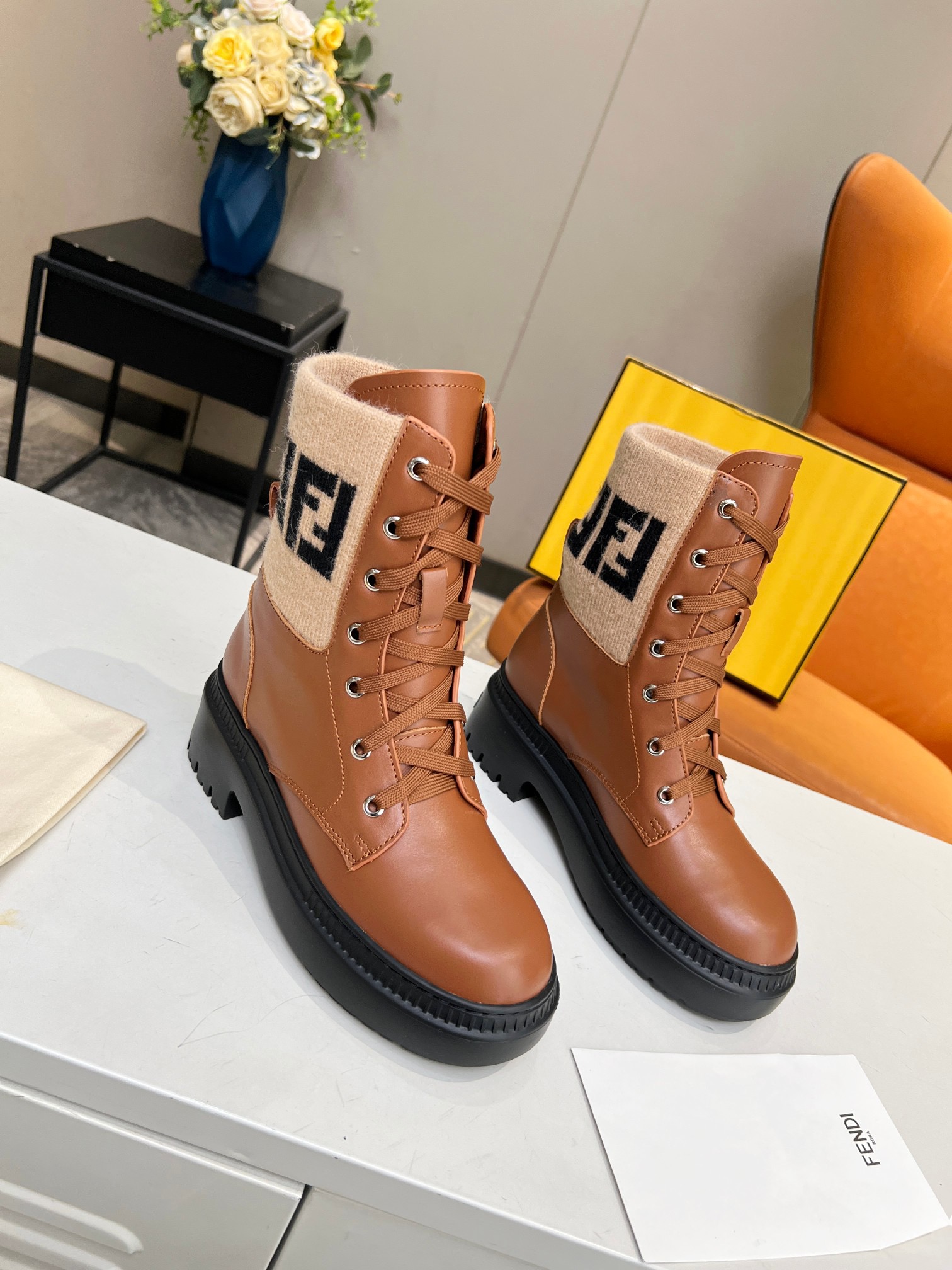 Women F*endi Top Sneaker