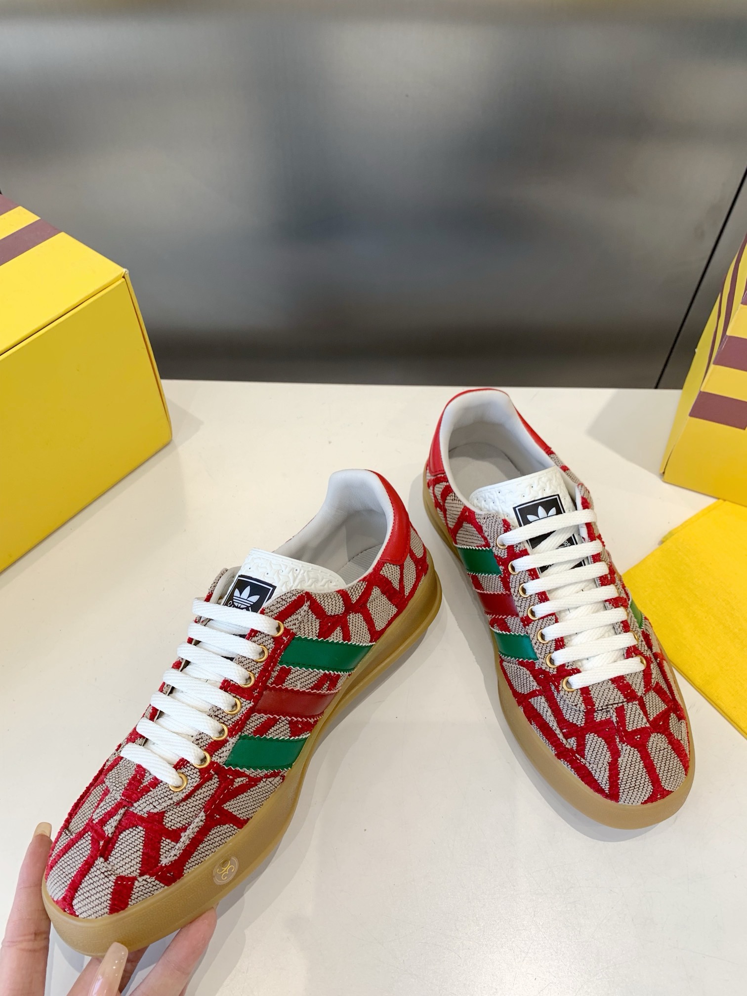 Men Women G*ucci Top Sneaker