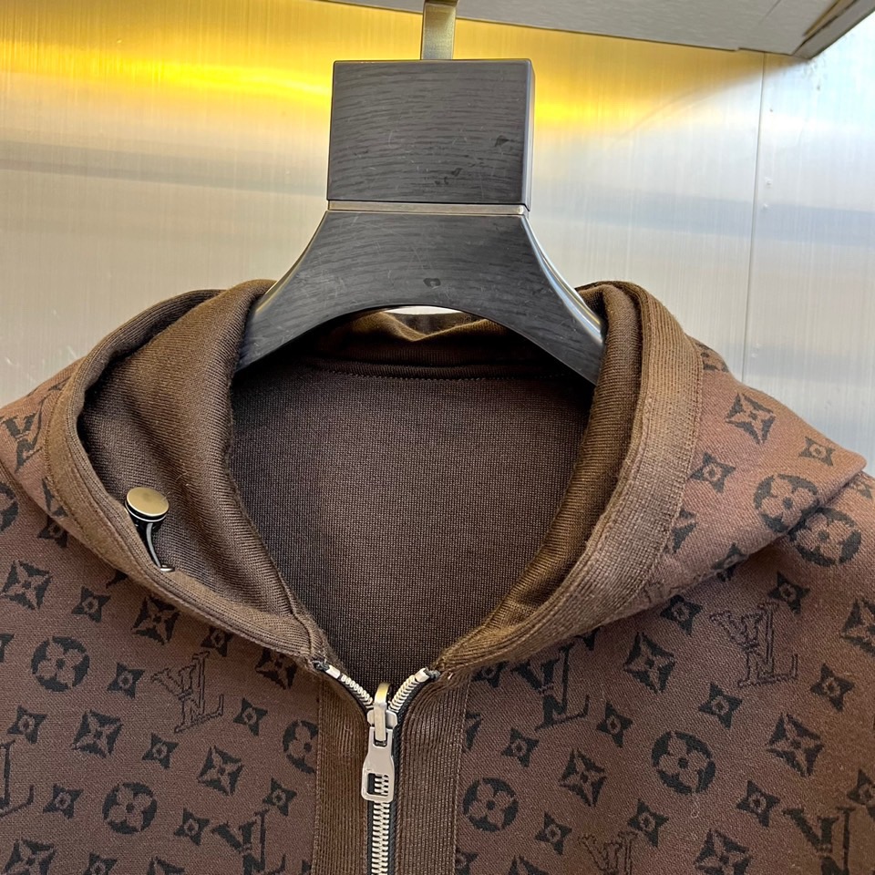 Men suits Top Quality