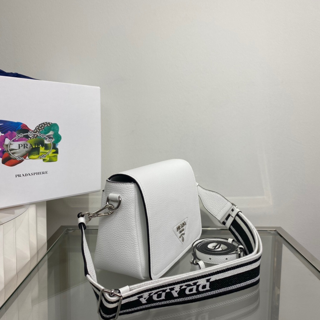 P*rada Bag Top Quality
