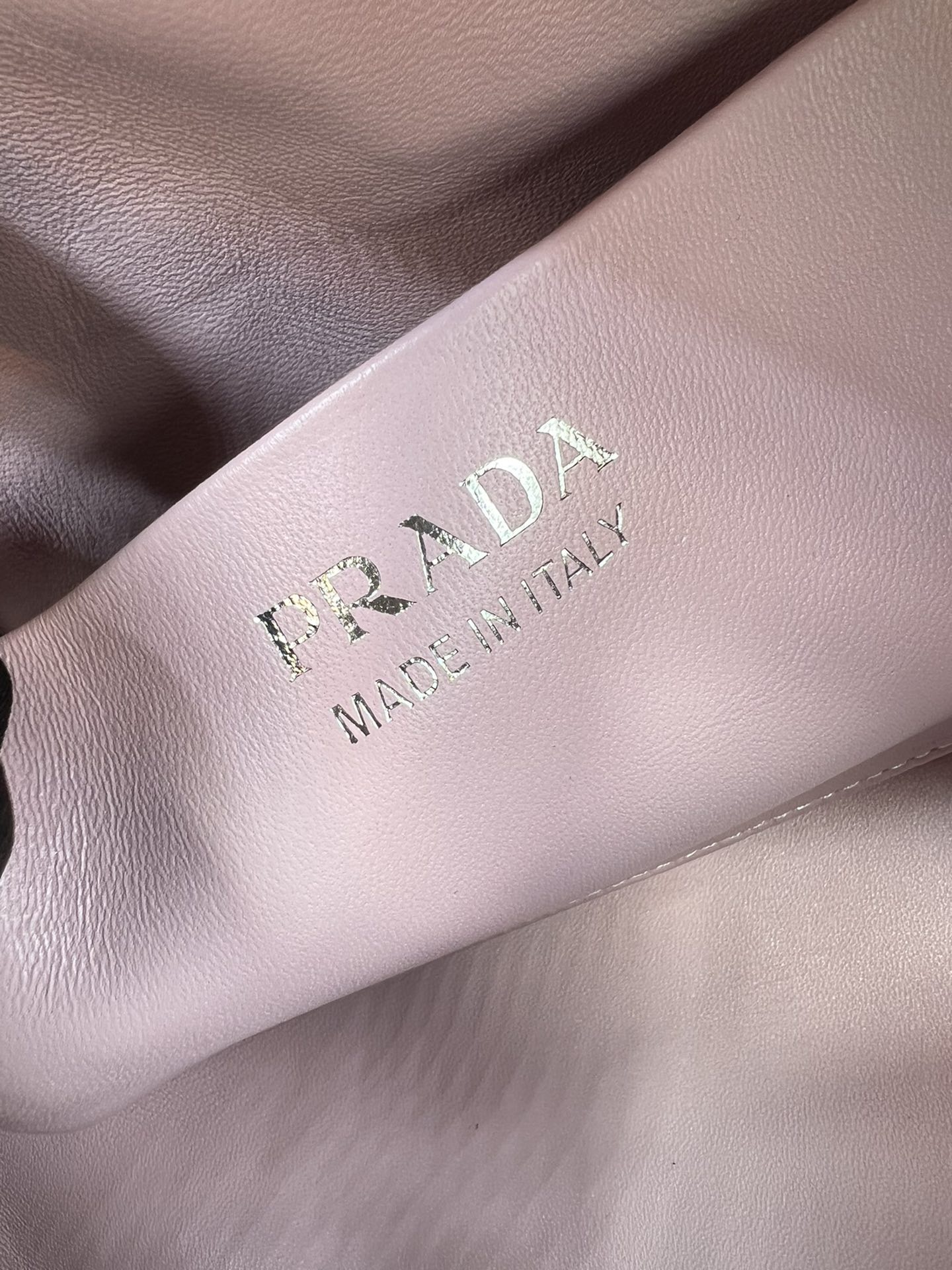 P*rada Bag Top Quality