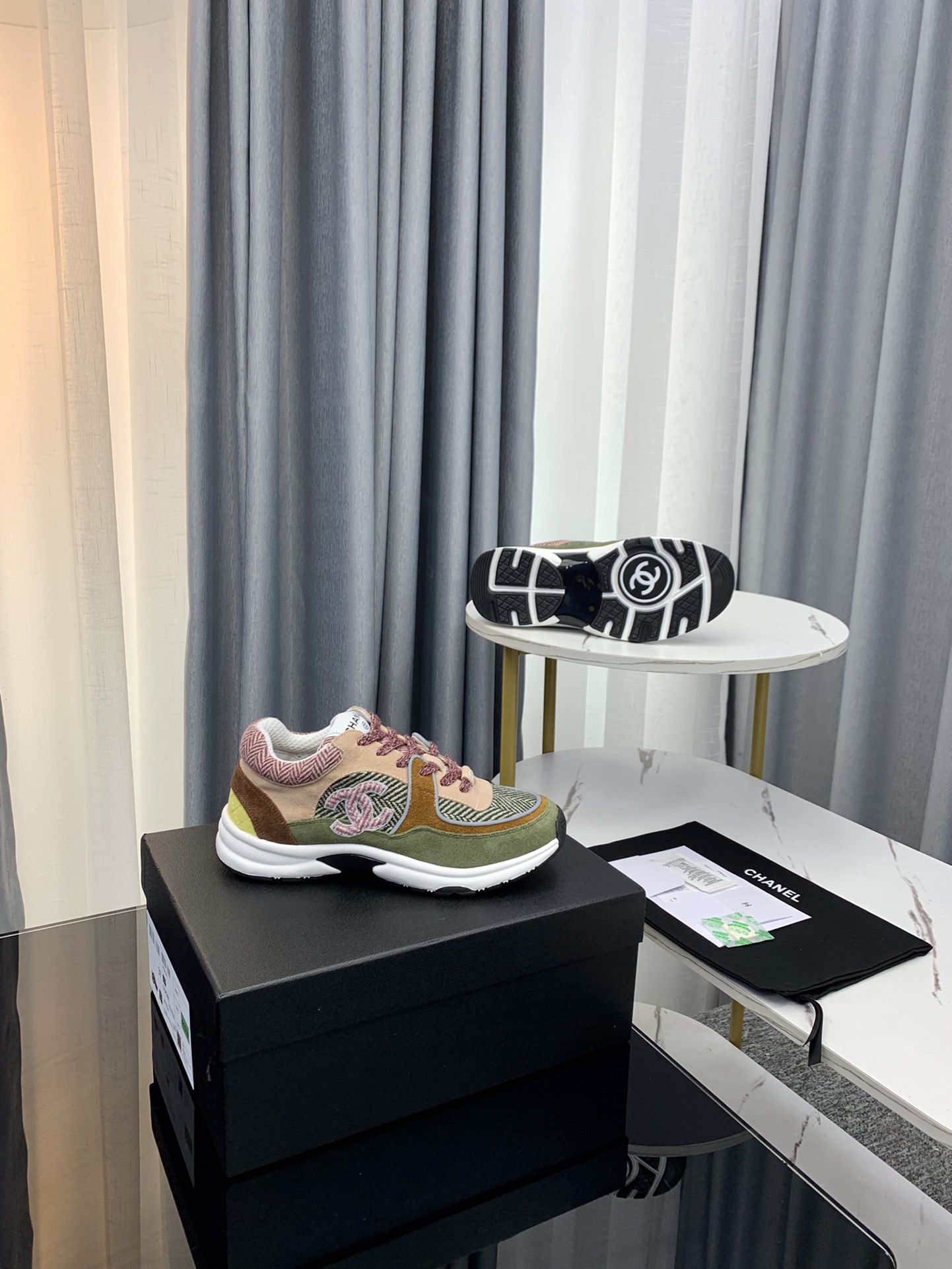 Men Women C*hanel Top Sneaker