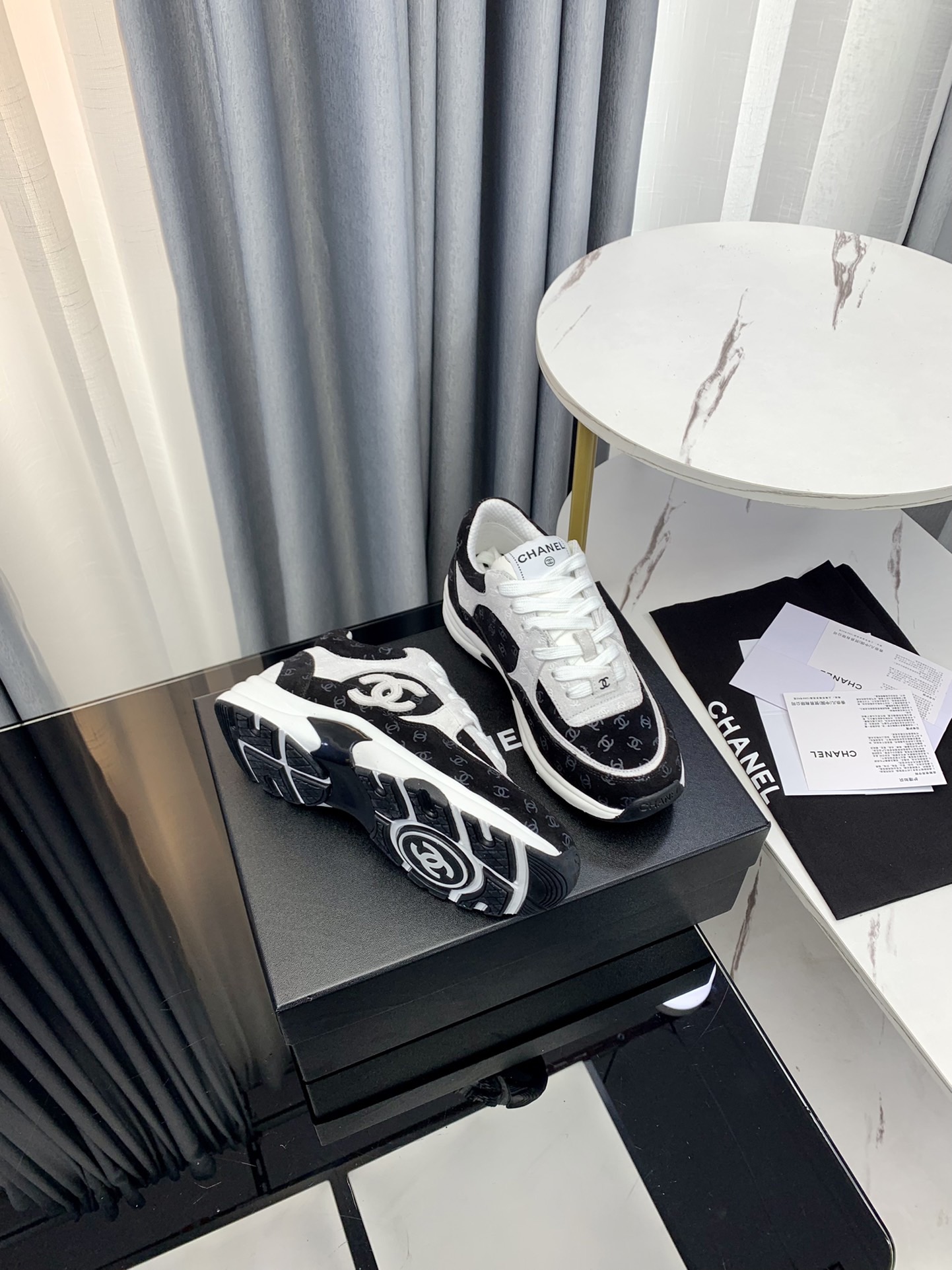 Men Women C*hanel Top Sneaker