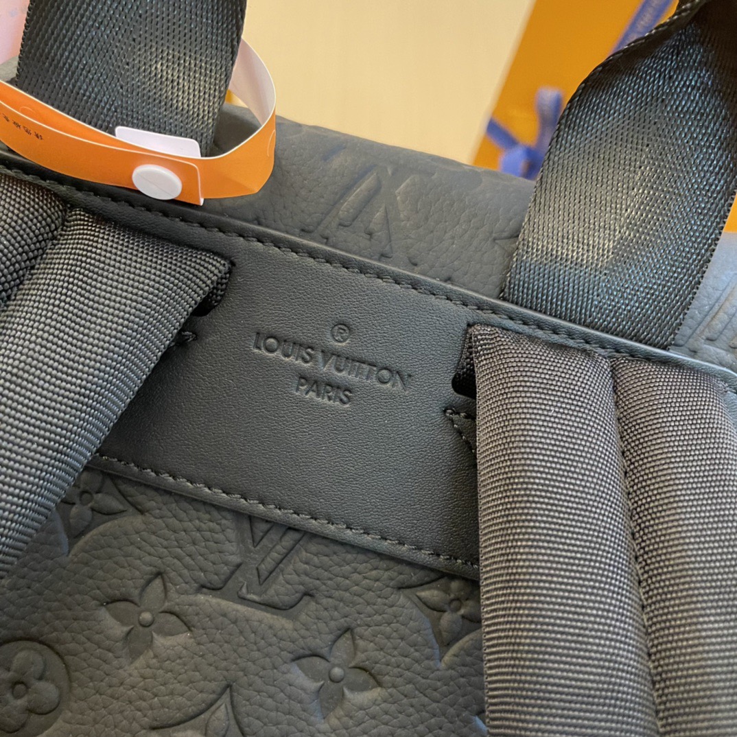 L*ouis V*uitton Top Bag