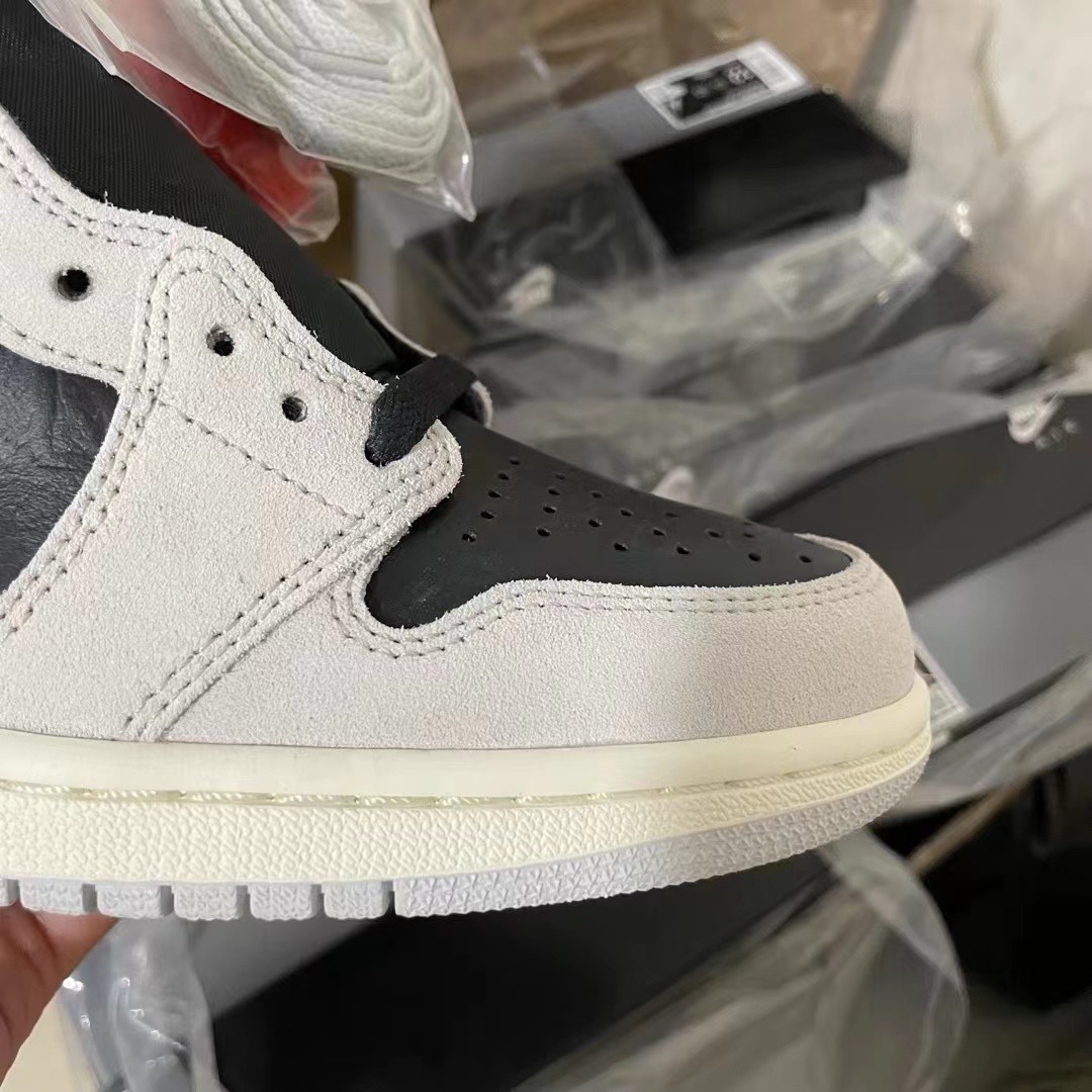 Air Jordan 1 sneaker