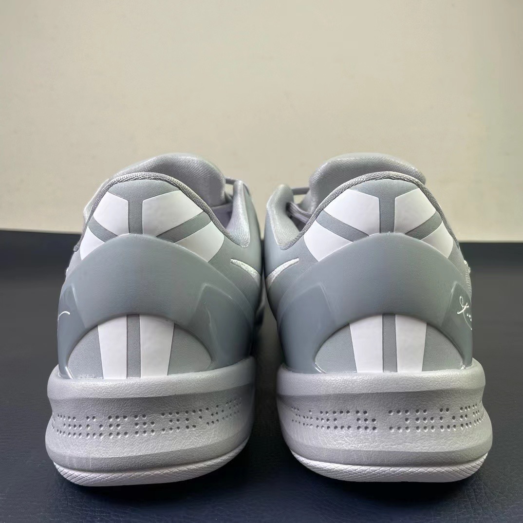 Men Nike zoom kobe 8