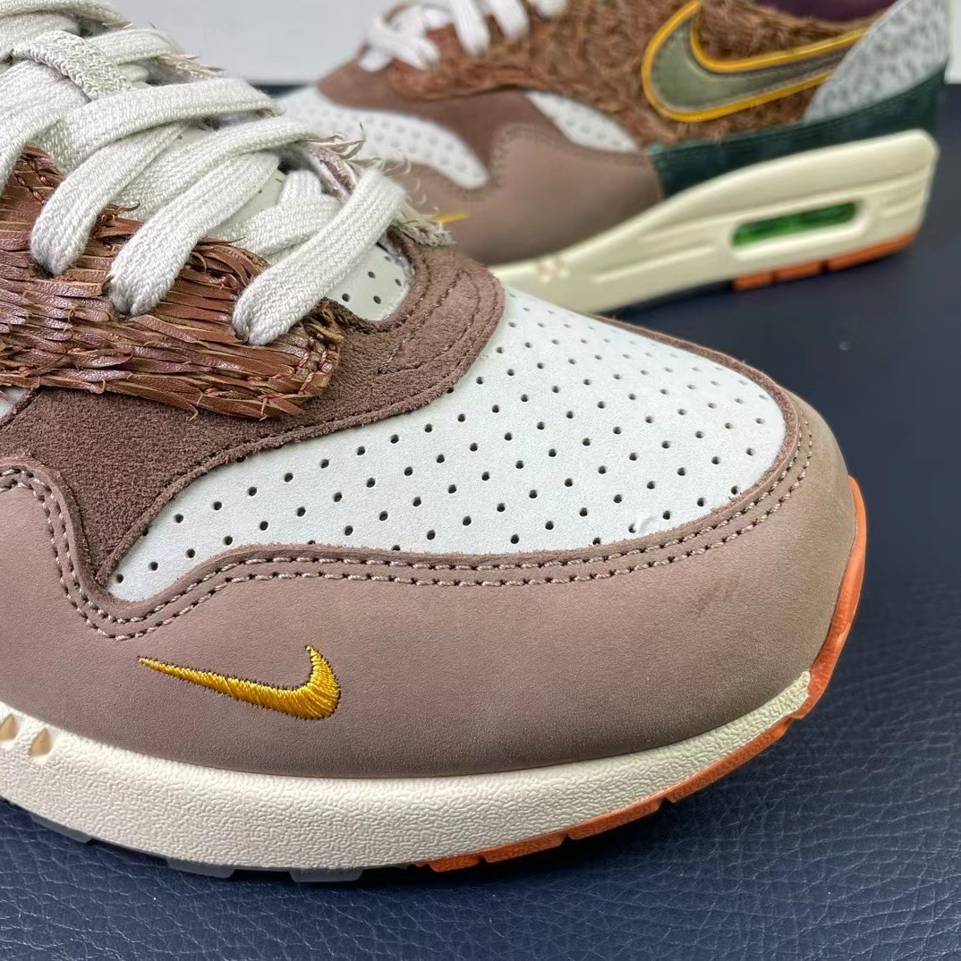 Nike AIR Max 1 luxe