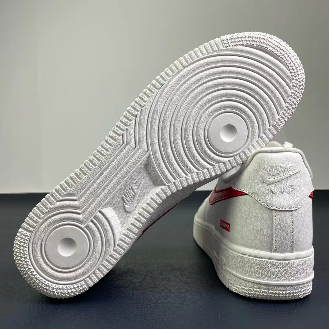 from Nike Air Force 1 07