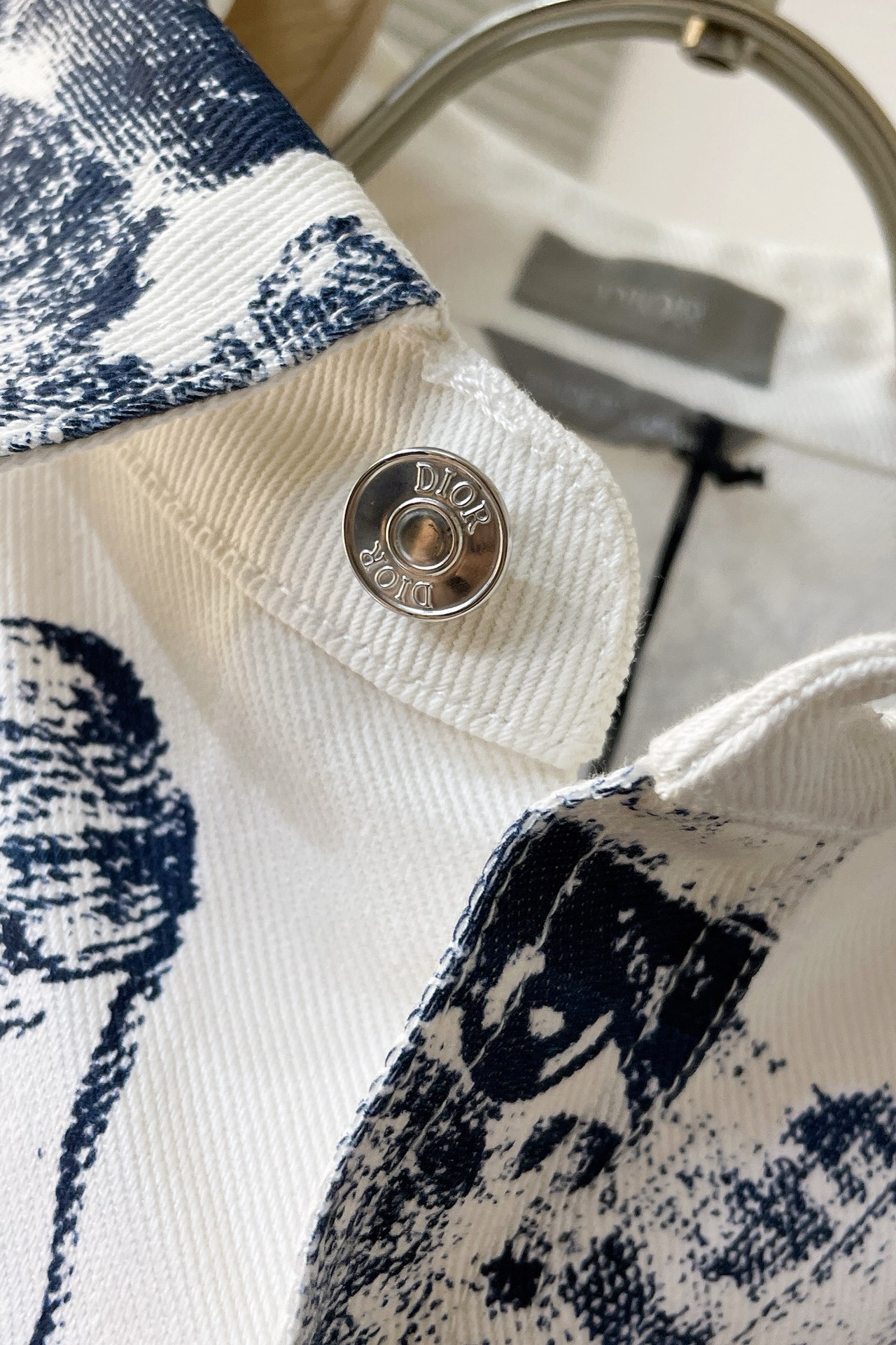 Men suits Top Quality