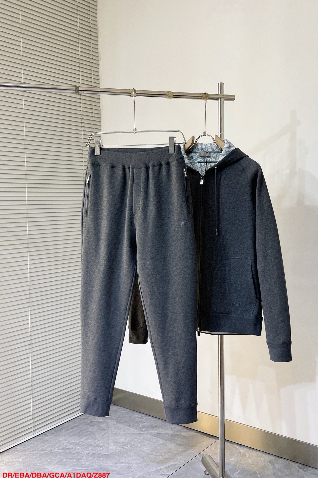 Men suits Top Quality