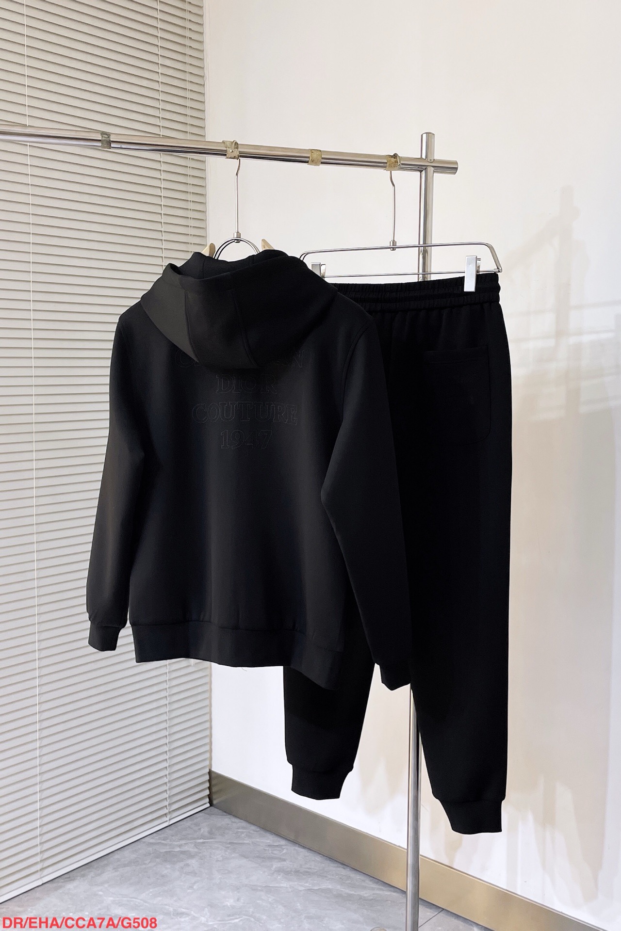 Men suits Top Quality