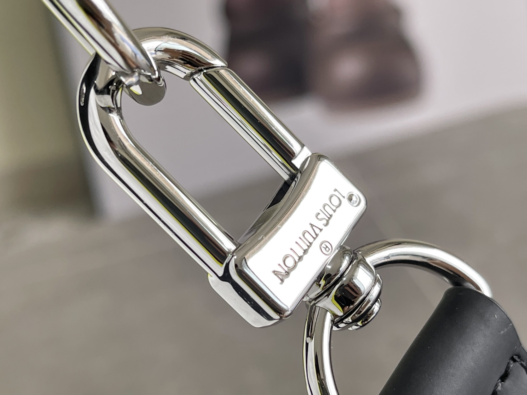 L*ouis V*uitton Top Bag