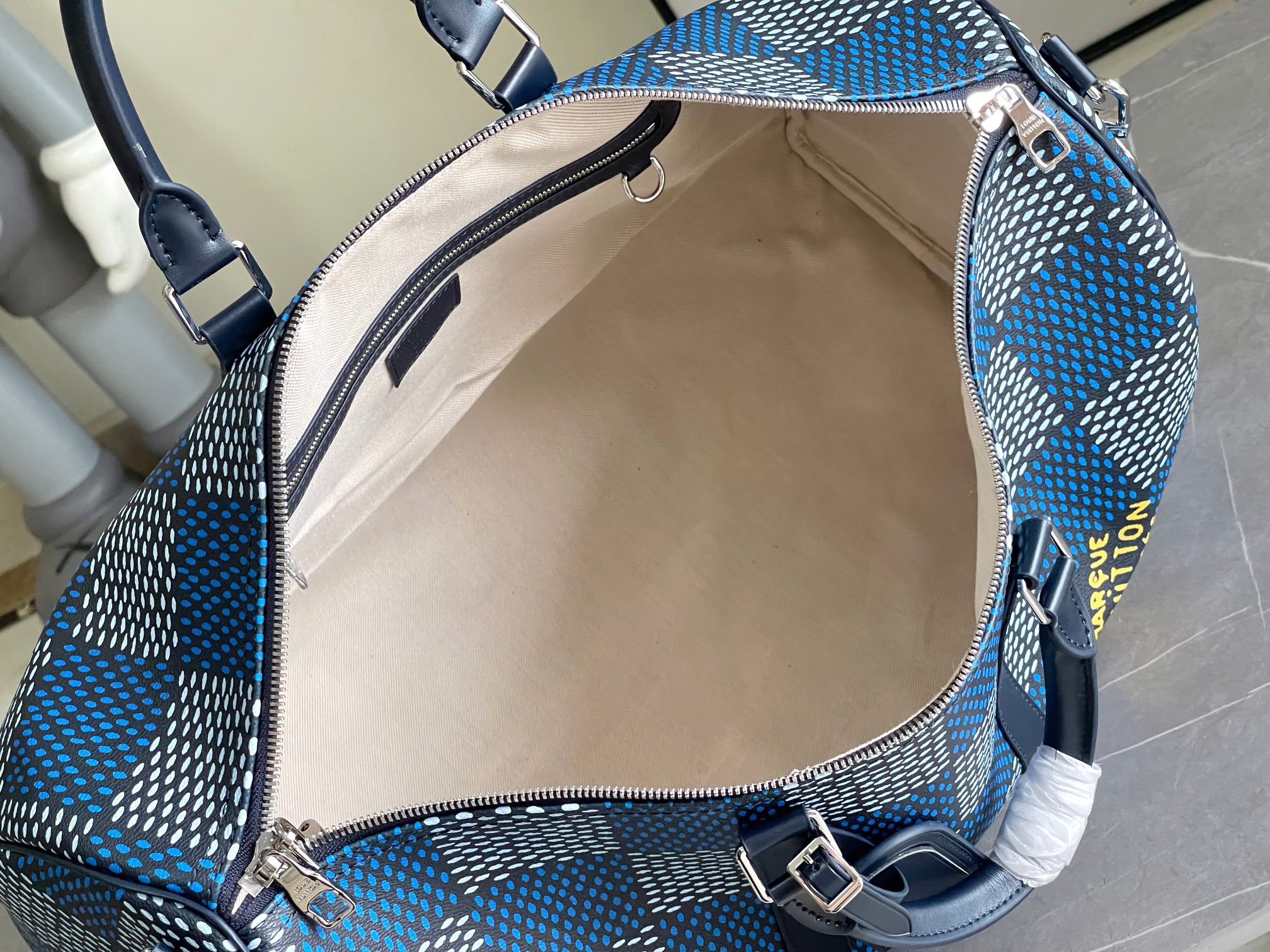 L*ouis V*uitton Top Bag