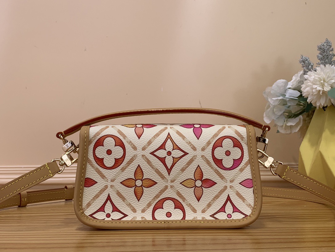 L*ouis V*uitton Top Bag