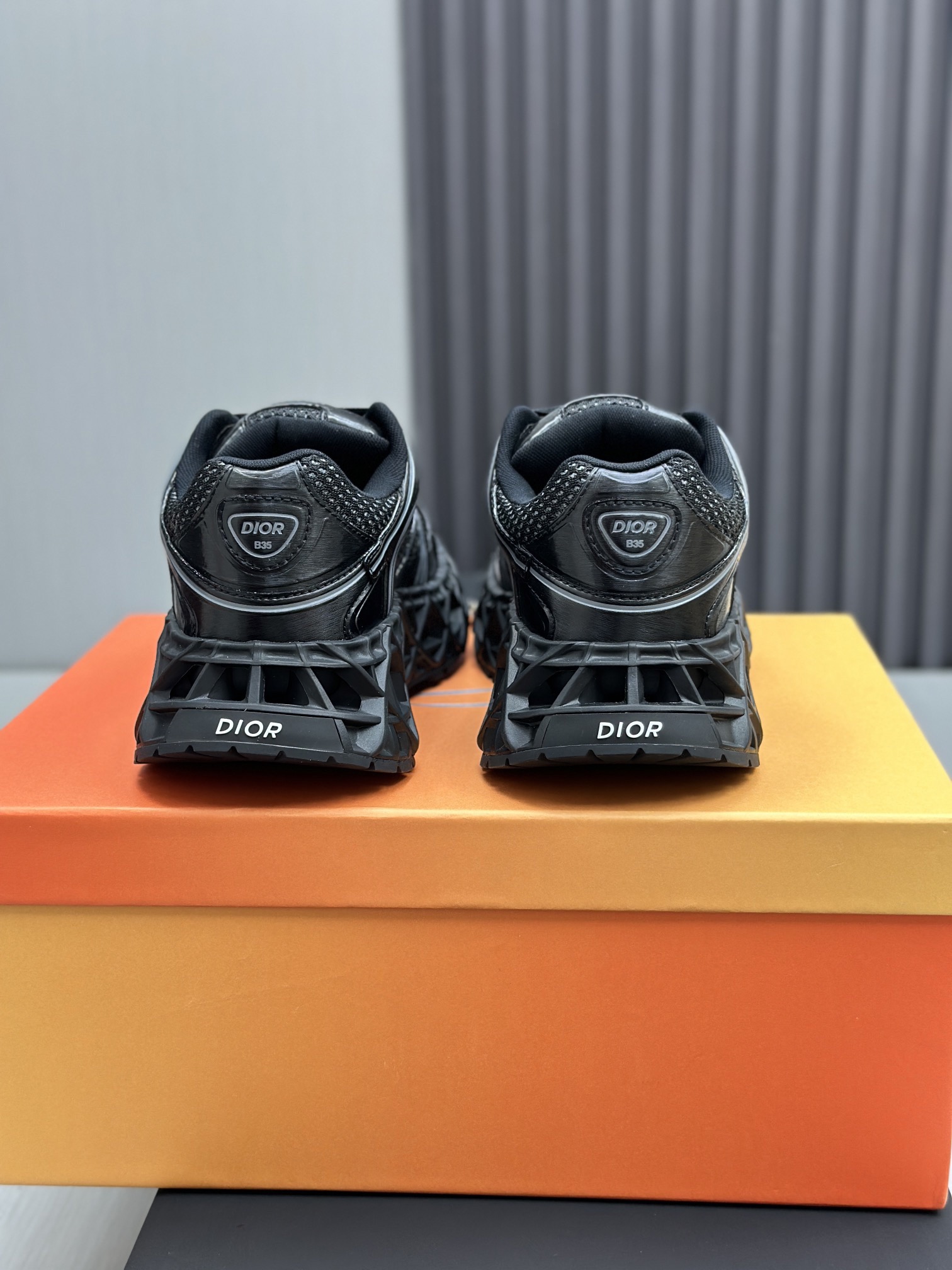 Men D*ior Top Sneaker()