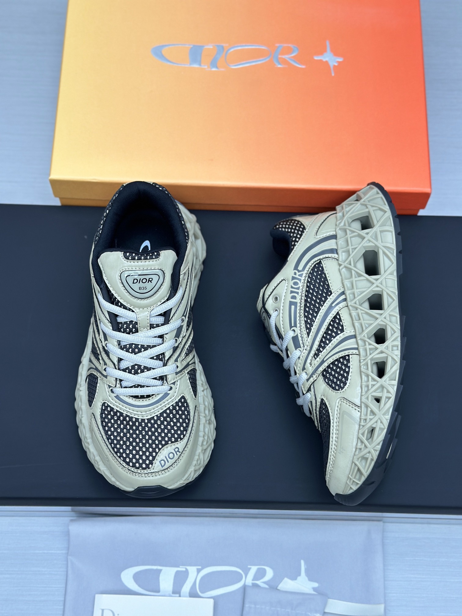 Men D*ior Top Sneaker()