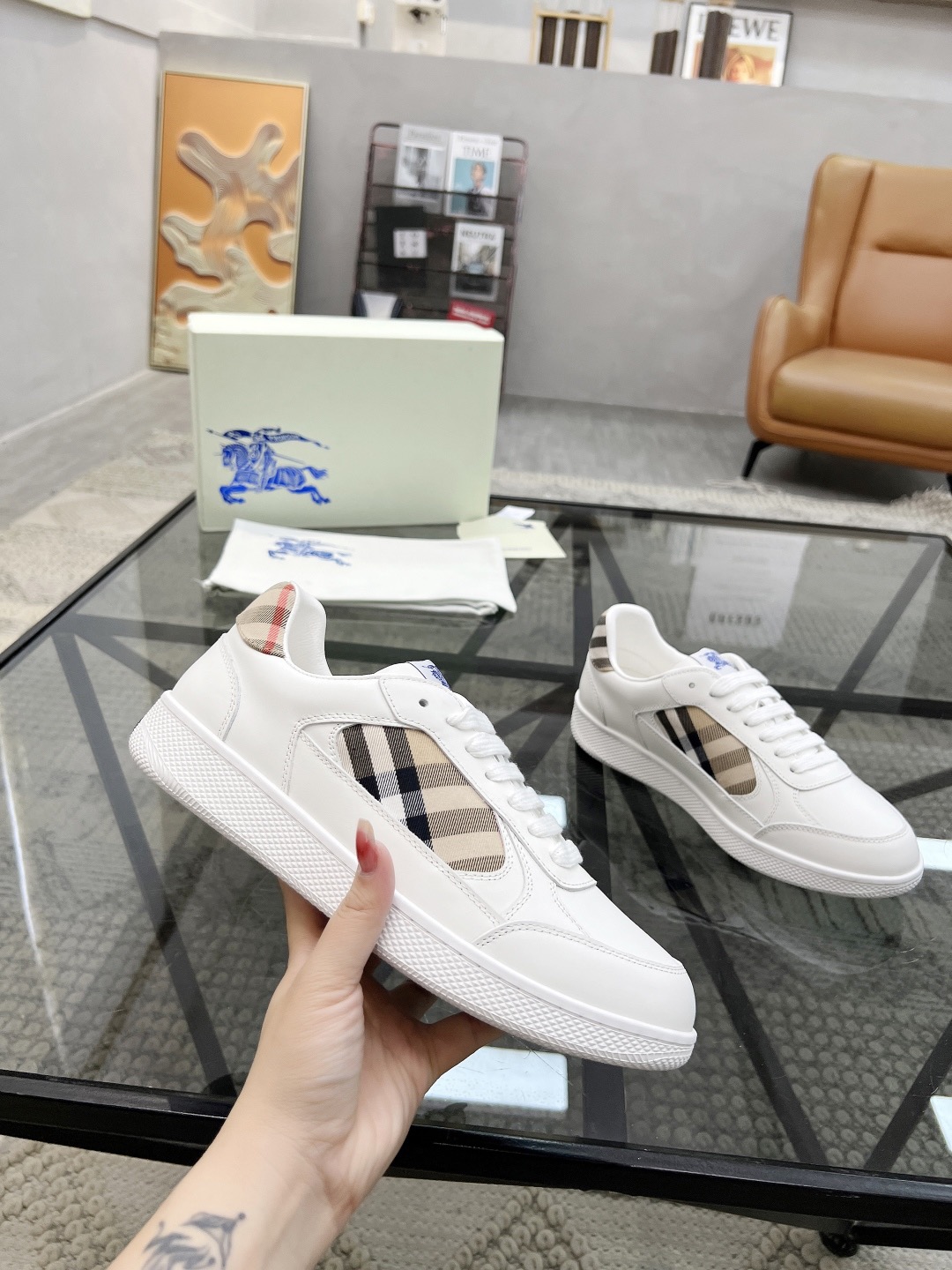 Men B*rberry Sneaker （）