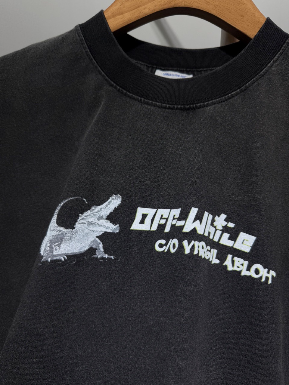 Men Women T-shirt Top Quality