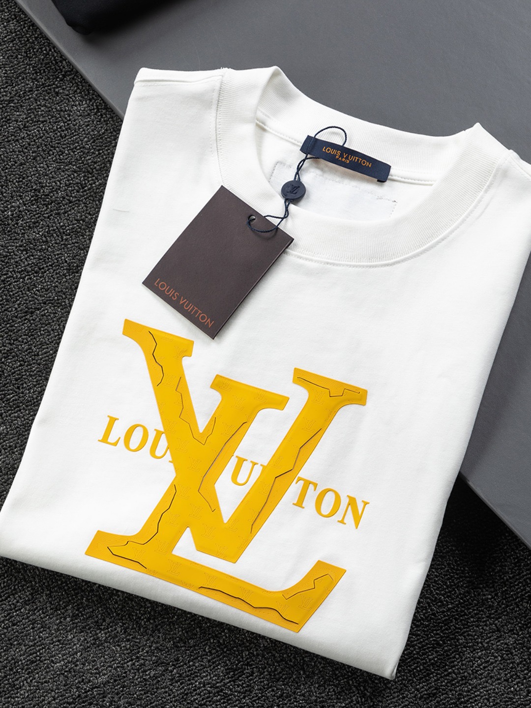 Men T-shirt Top Quality