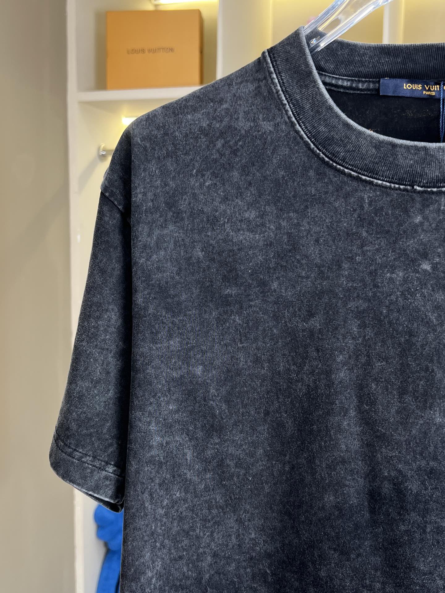 Men Women T-shirt Top Quality