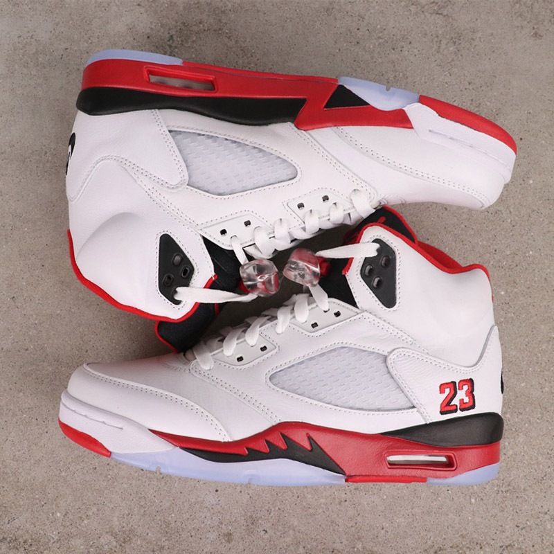 Air Jordan 5
