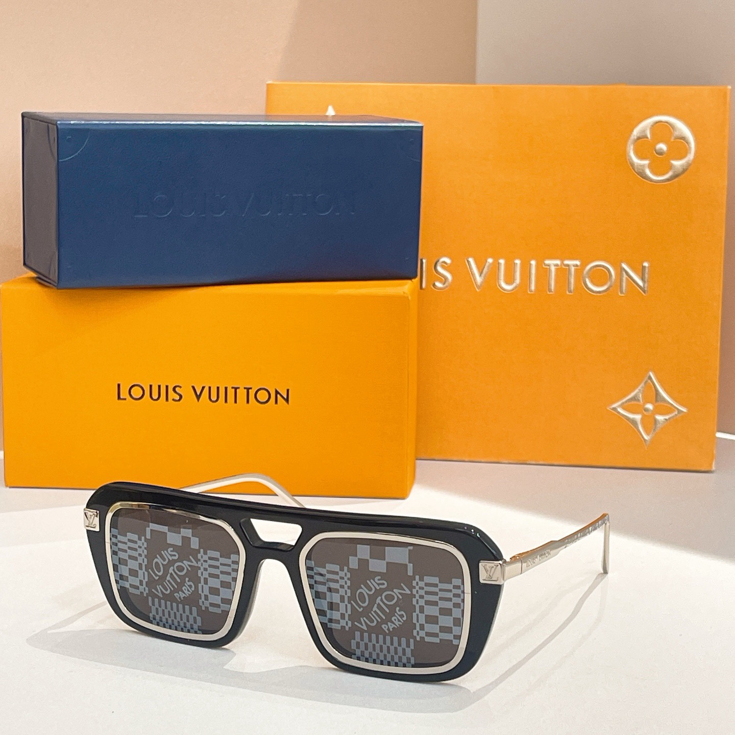 Top Quality L*ouis V*uitton Glasses