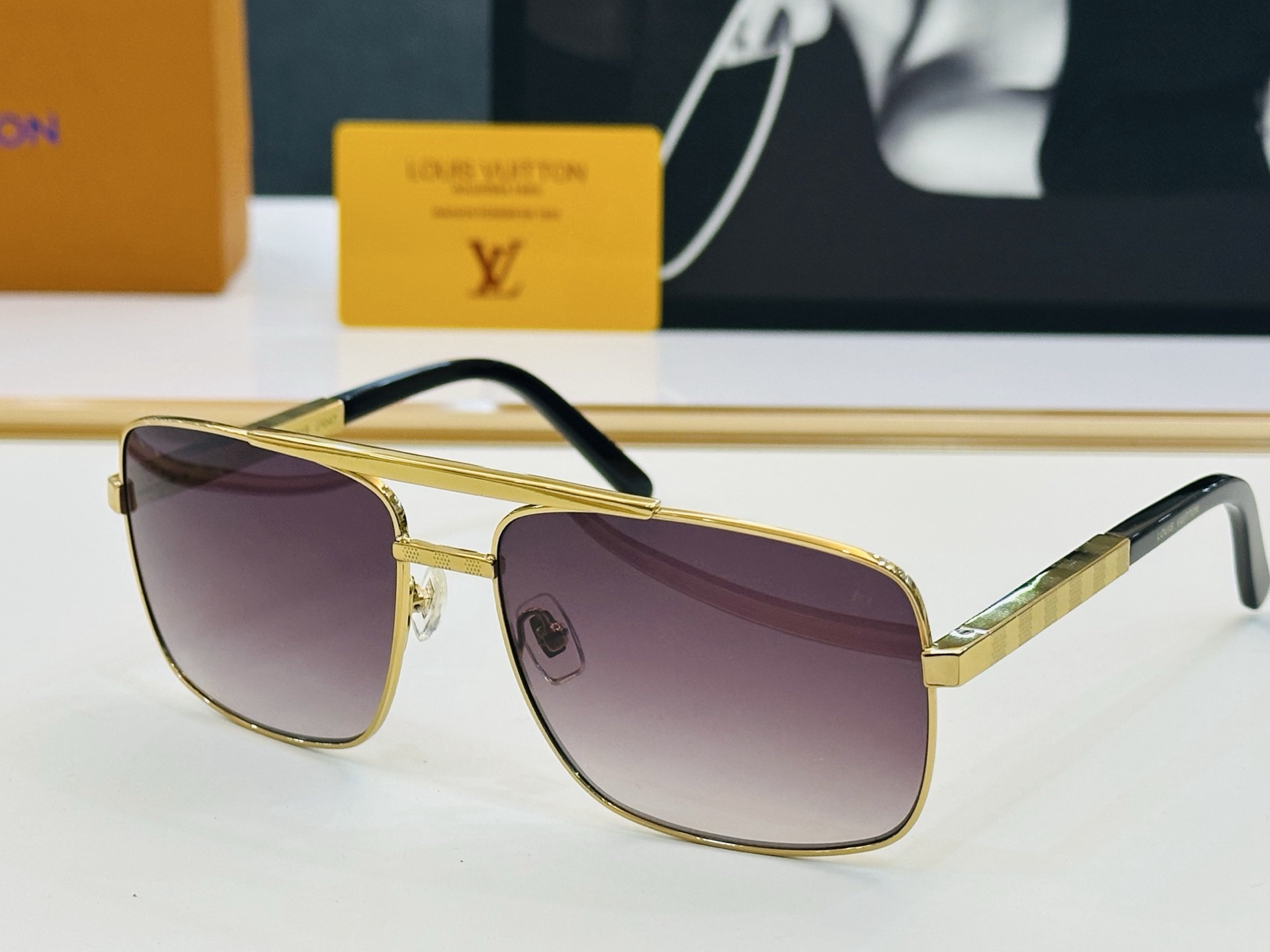 Top Quality L*ouis V*uitton Glasses