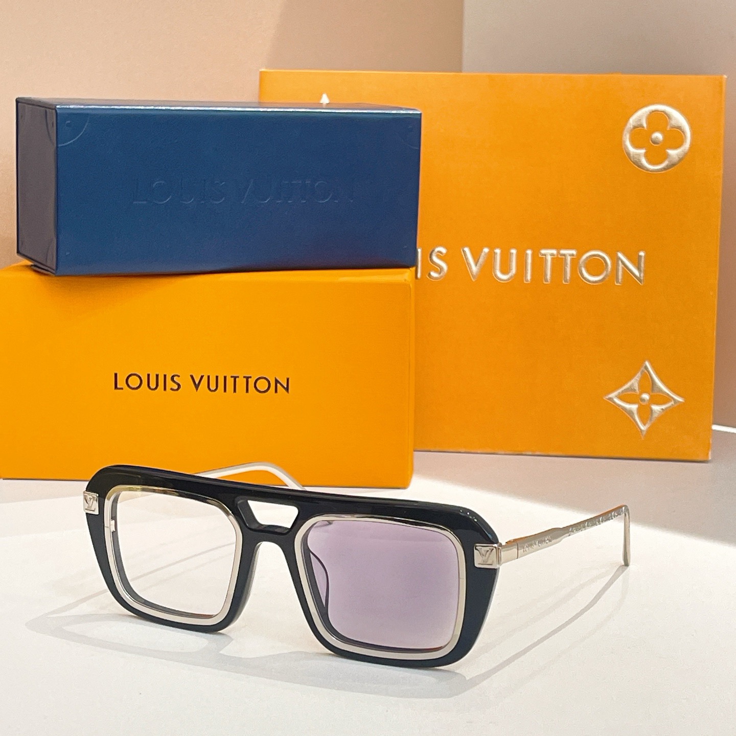 Top Quality L*ouis V*uitton Glasses