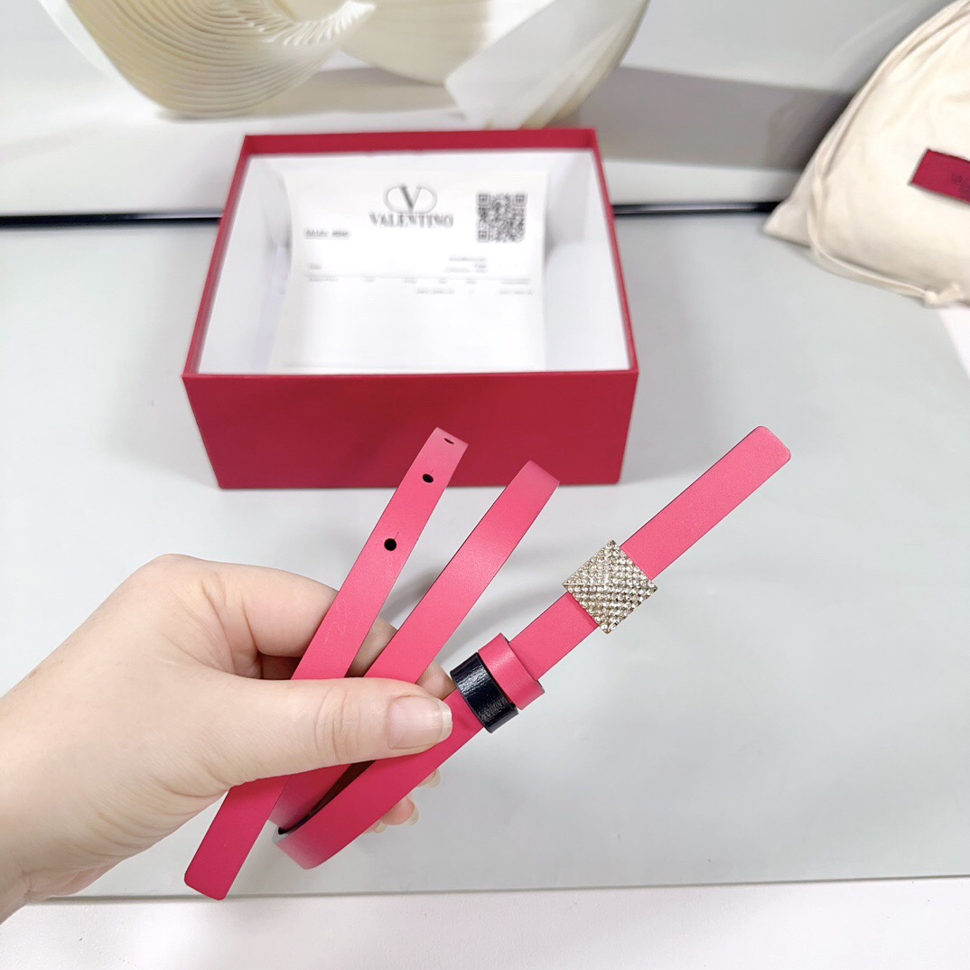 V*alentino Belts Top Quality