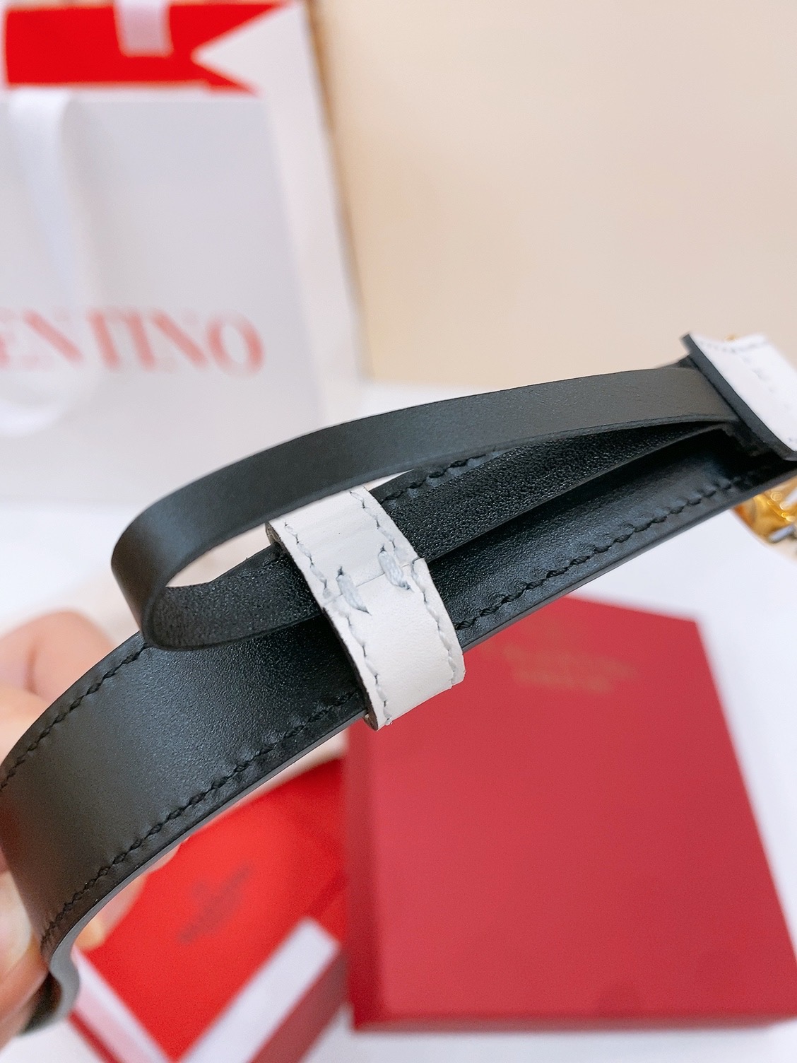 V*alentino Belts Top Quality
