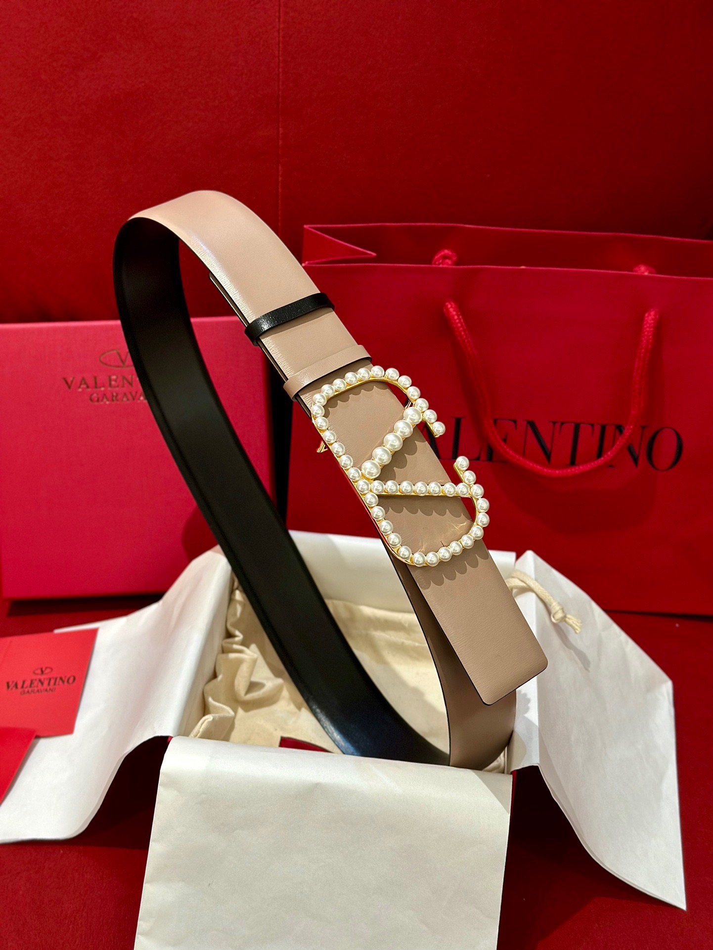 V*alentino Belts Top Quality